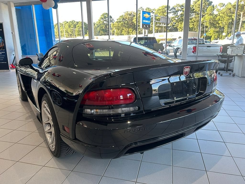 2006 Dodge Viper SRT10