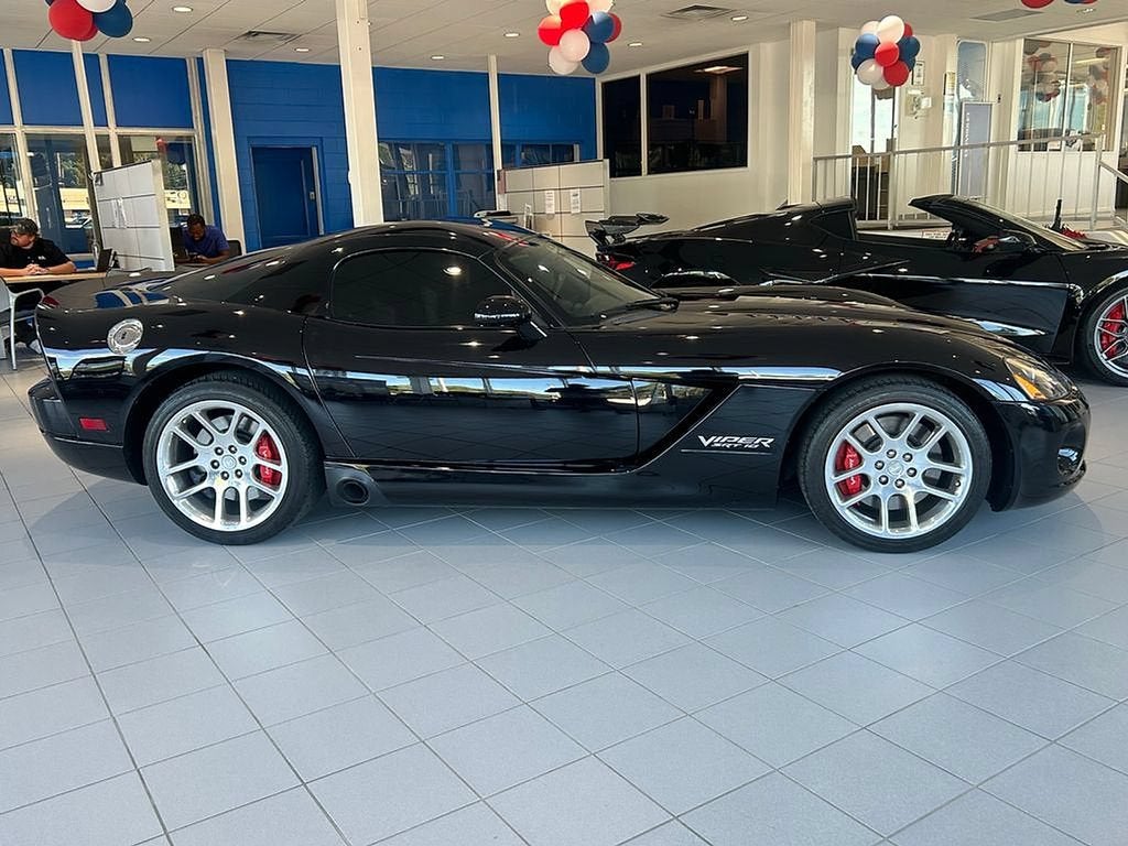 2006 Dodge Viper SRT10
