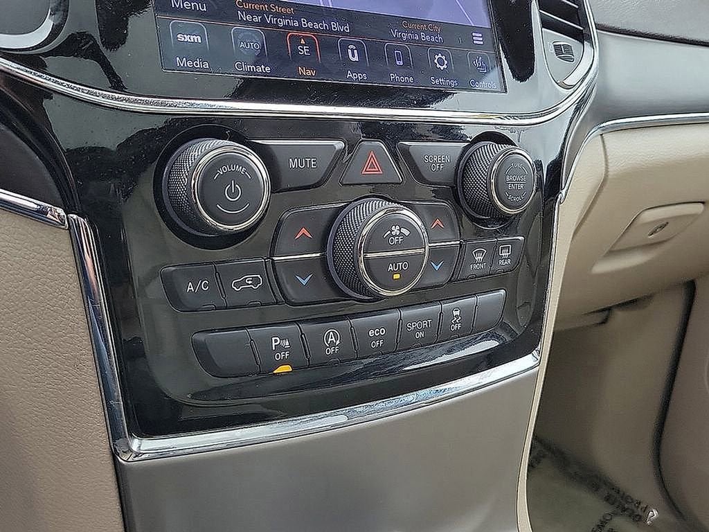 2019 Jeep Grand Cherokee Overland 4x2