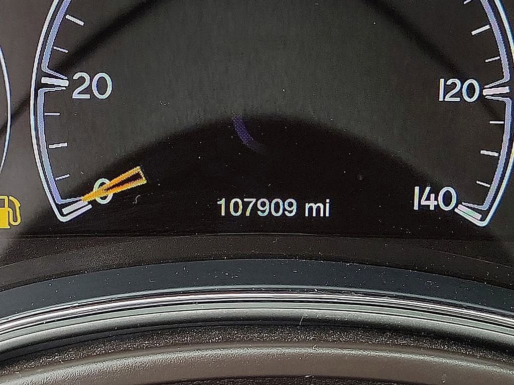 2019 Jeep Grand Cherokee Overland 4x2