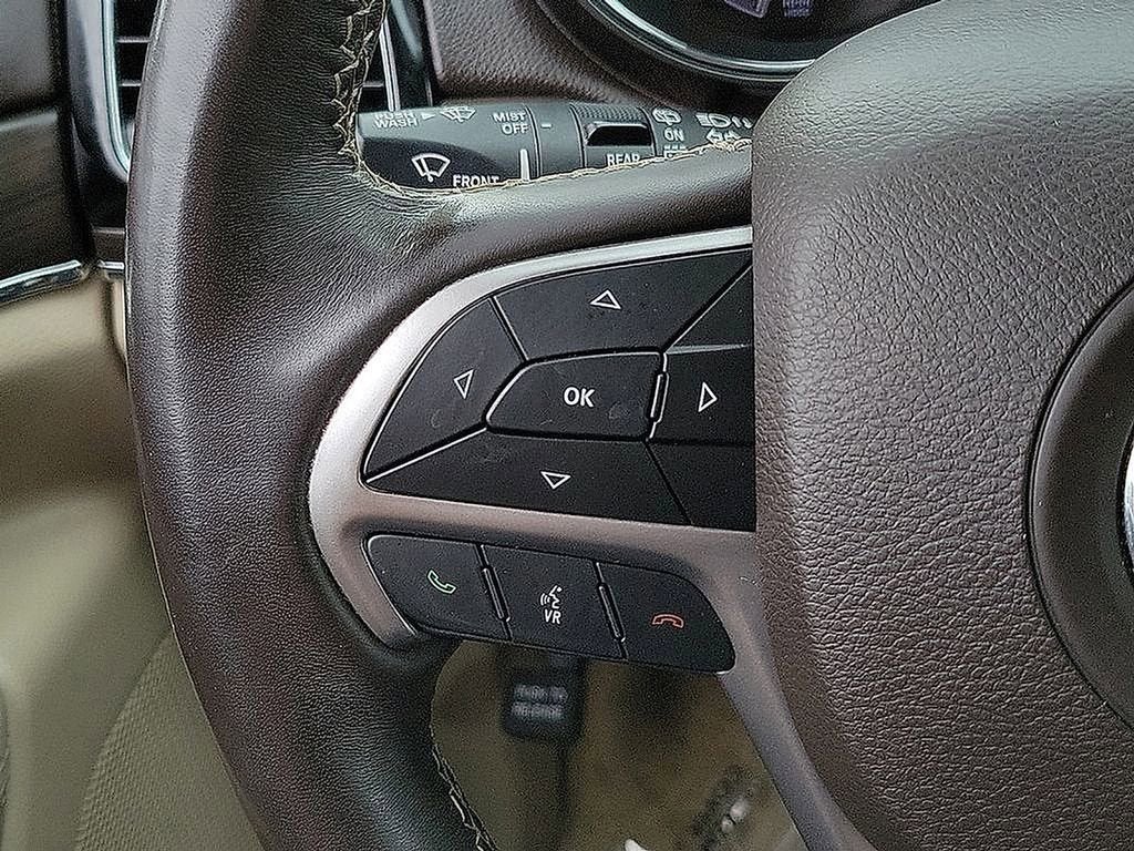 2019 Jeep Grand Cherokee Overland 4x2