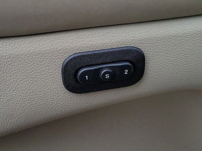 2019 Jeep Grand Cherokee Overland 4x2