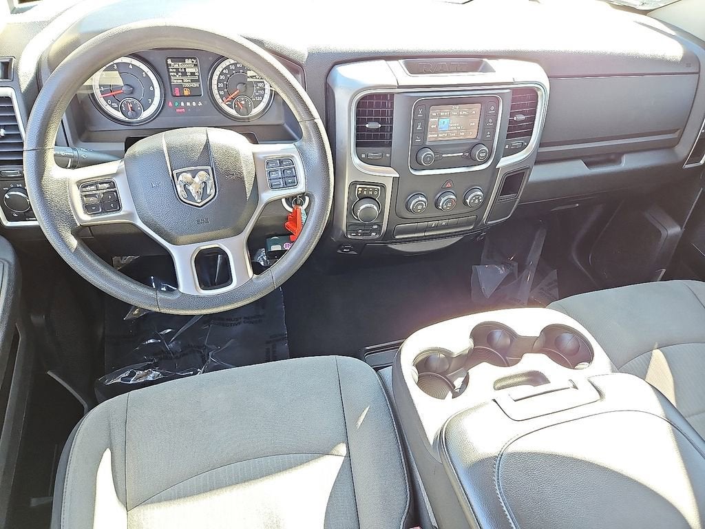 2021 RAM 1500 Classic SLT Crew Cab 4x4 6'4" Box