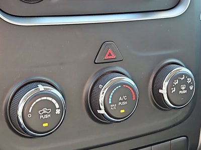 2021 RAM 1500 Classic SLT Crew Cab 4x4 6'4" Box