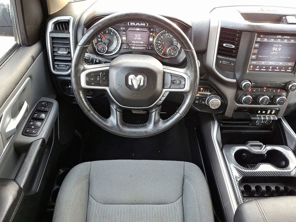 2020 RAM 1500 Big Horn Quad Cab 4x4 6'4" Box