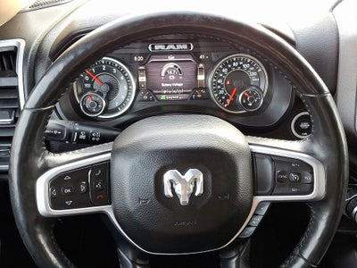 2020 RAM 1500 Big Horn Quad Cab 4x4 6'4" Box