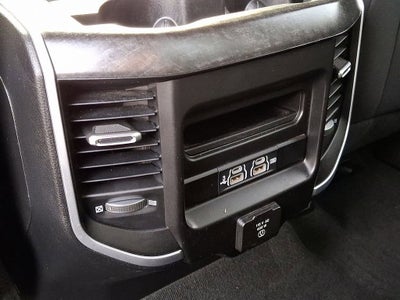 2020 RAM 1500 Big Horn Quad Cab 4x4 6'4" Box