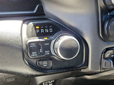 2021 RAM 1500 Big Horn Crew Cab 4x4 5'7" Box