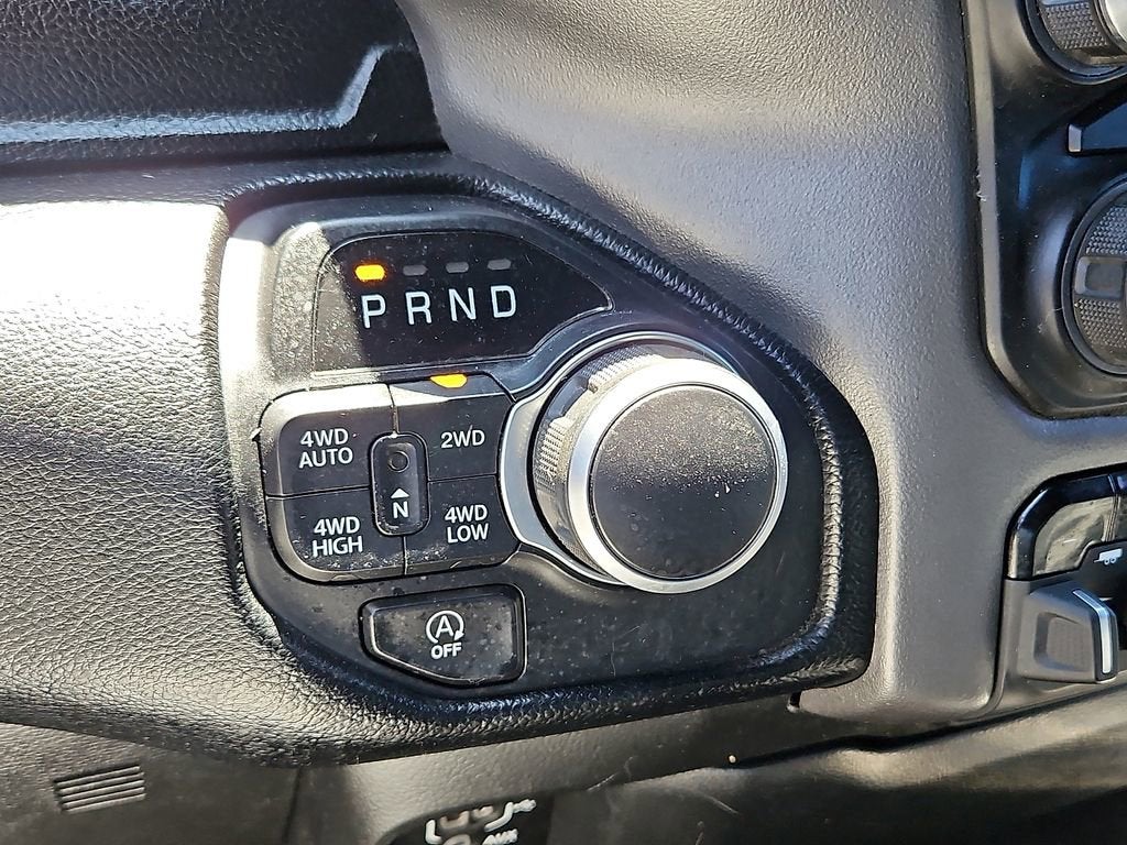 2021 RAM 1500 Big Horn Crew Cab 4x4 5'7" Box