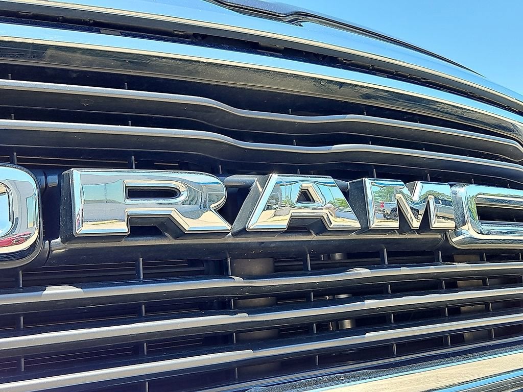 2021 RAM 1500 Big Horn Crew Cab 4x4 5'7" Box