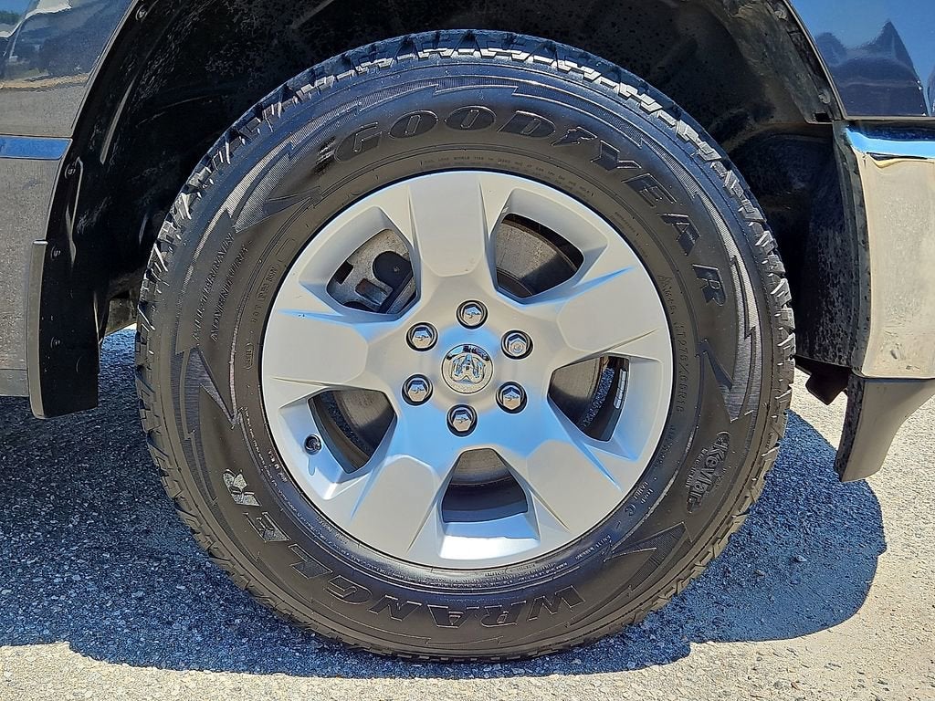 2021 RAM 1500 Big Horn Crew Cab 4x4 5'7" Box
