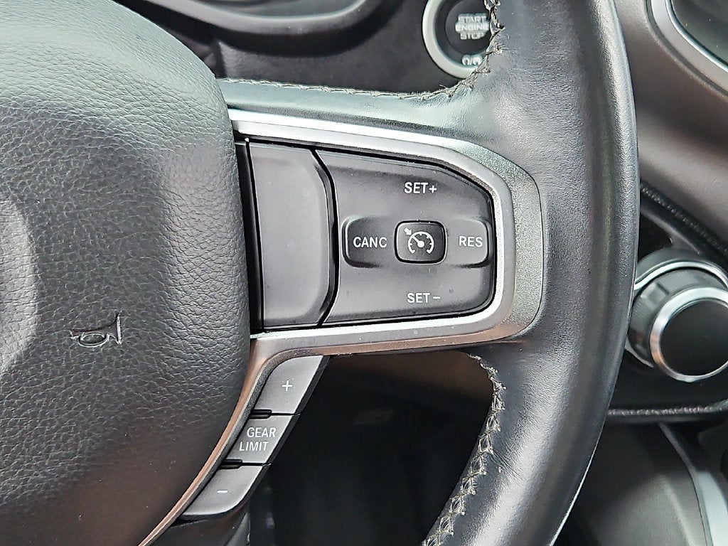 2019 RAM 1500 Big Horn/Lone Star Crew Cab 4x4 5'7" Box