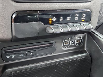 2019 RAM 1500 Big Horn/Lone Star Crew Cab 4x4 5'7" Box