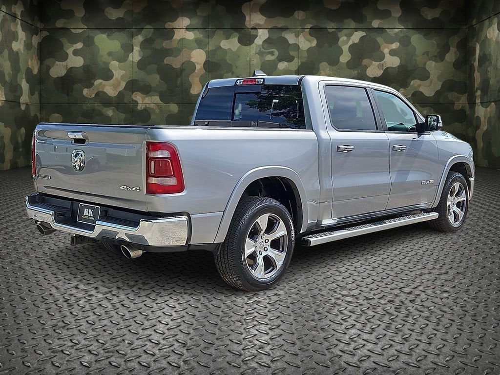 2020 RAM 1500 Laramie Crew Cab 4x4 5'7" Box