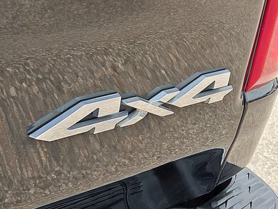 2022 RAM 1500 Laramie Crew Cab 4x4 5'7" Box