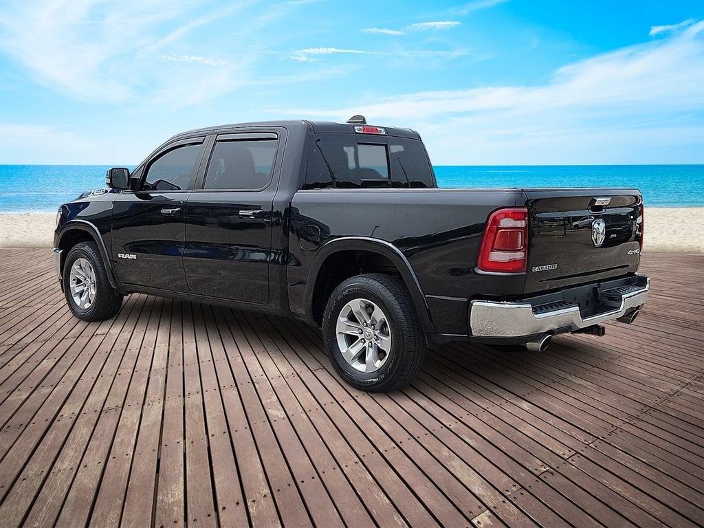 2022 RAM 1500 Laramie Crew Cab 4x4 5'7" Box
