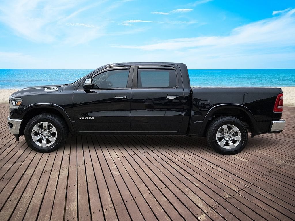 2022 RAM 1500 Laramie Crew Cab 4x4 5'7" Box
