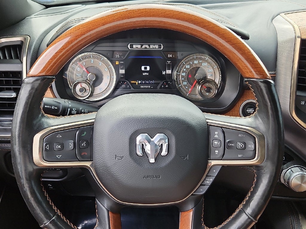 2020 RAM 1500 Laramie Longhorn Crew Cab 4x4 5'7" Box