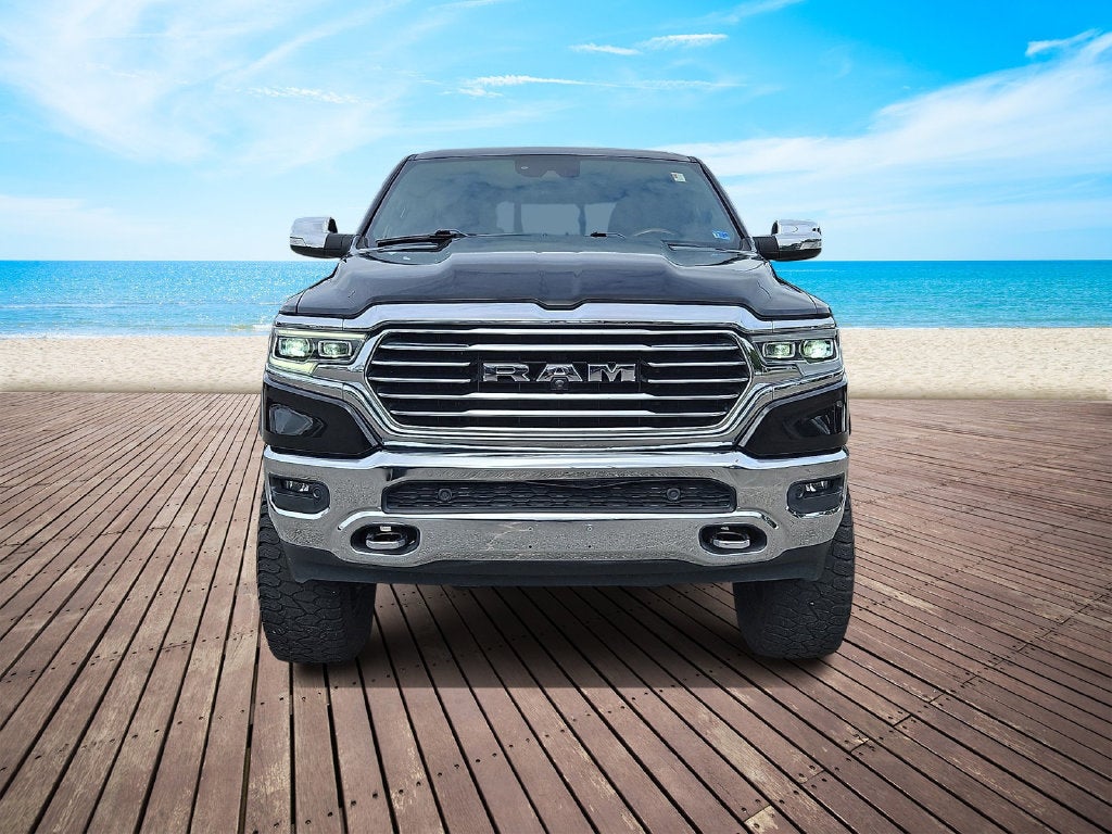2020 RAM 1500 Laramie Longhorn Crew Cab 4x4 5'7" Box