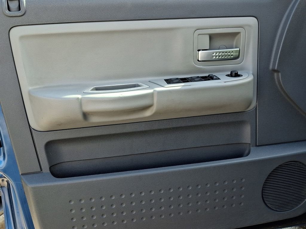 2005 Dodge Dakota Laramie