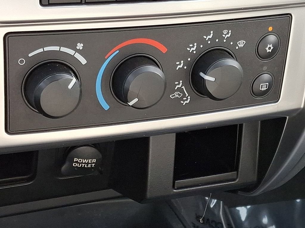 2005 Dodge Dakota Laramie