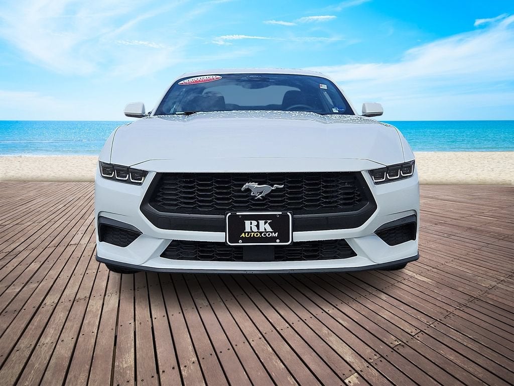 2024 Ford Mustang EcoBoost Fastback
