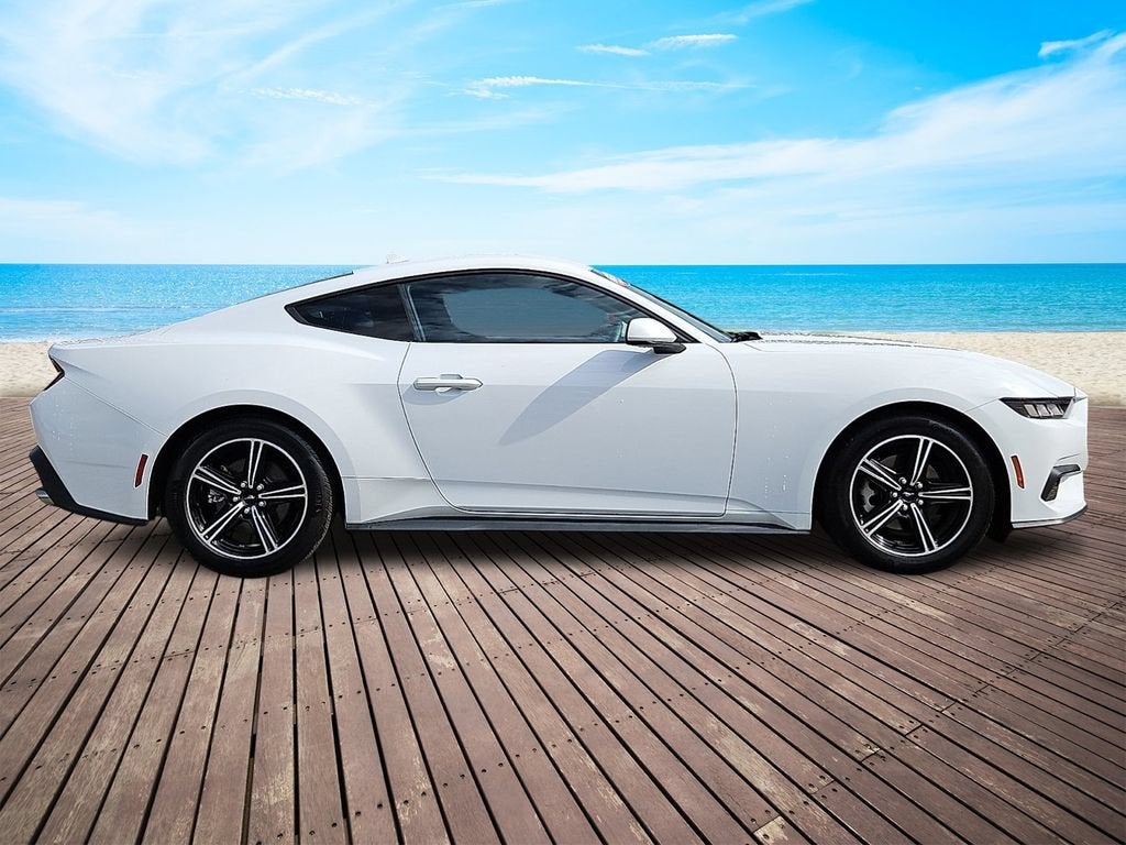 2024 Ford Mustang EcoBoost Fastback
