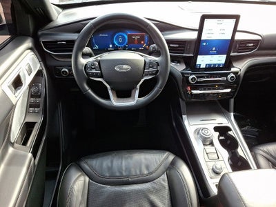 2023 Ford Explorer Platinum
