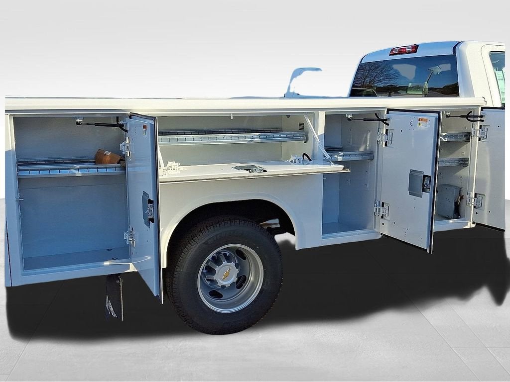 2025 Chevrolet Silverado 3500 HD Chassis Cab Work Truck