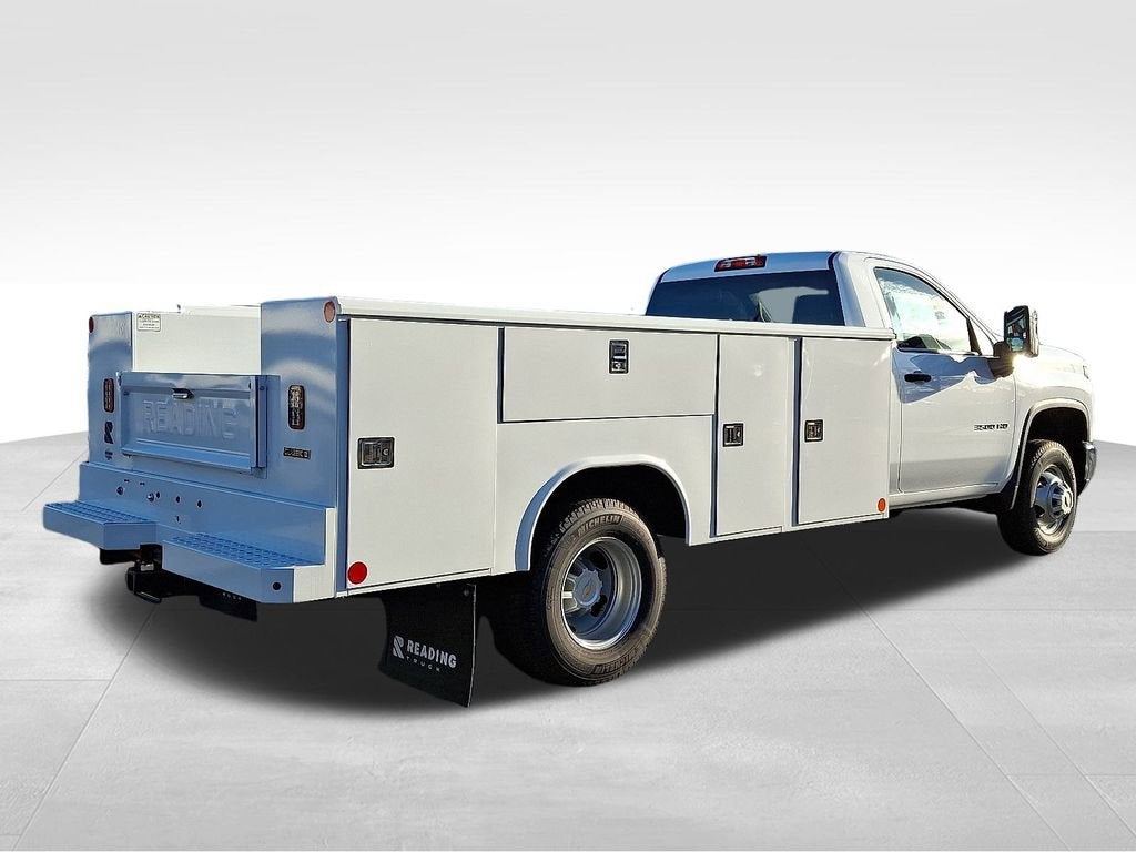 2025 Chevrolet Silverado 3500 HD Chassis Cab Work Truck