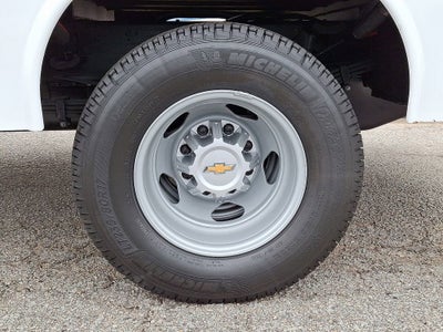 2025 Chevrolet Silverado 3500 HD Chassis Cab Work Truck