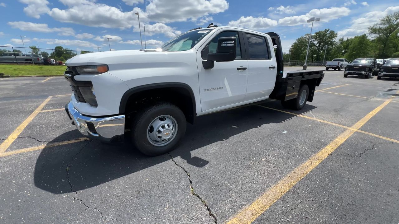 2026 Chevrolet Silverado 3500 HD Chassis Cab Work Truck
