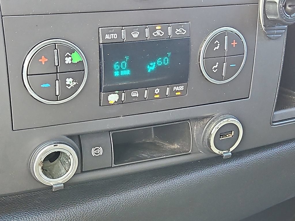2011 Chevrolet Silverado 3500 HD DRW LT