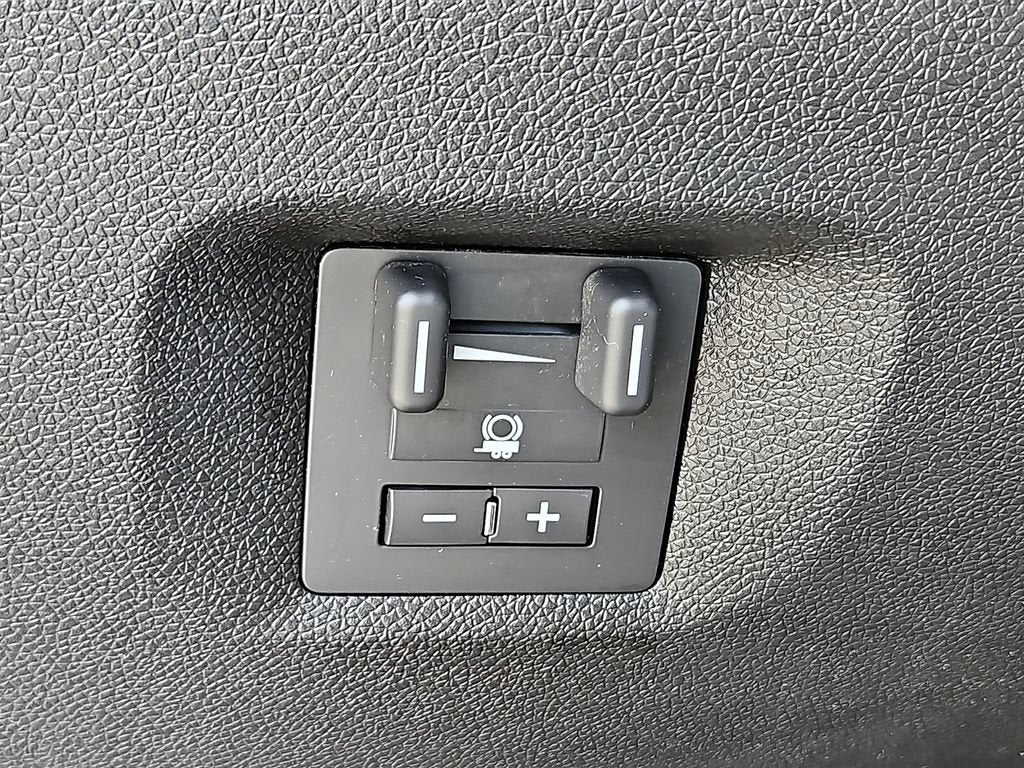 2011 Chevrolet Silverado 3500 HD DRW LT