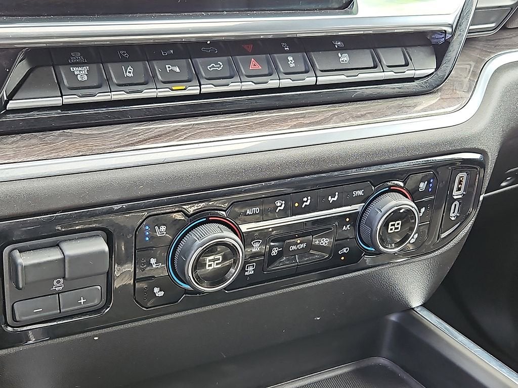 2025 Chevrolet Silverado 3500 HD LTZ DRW