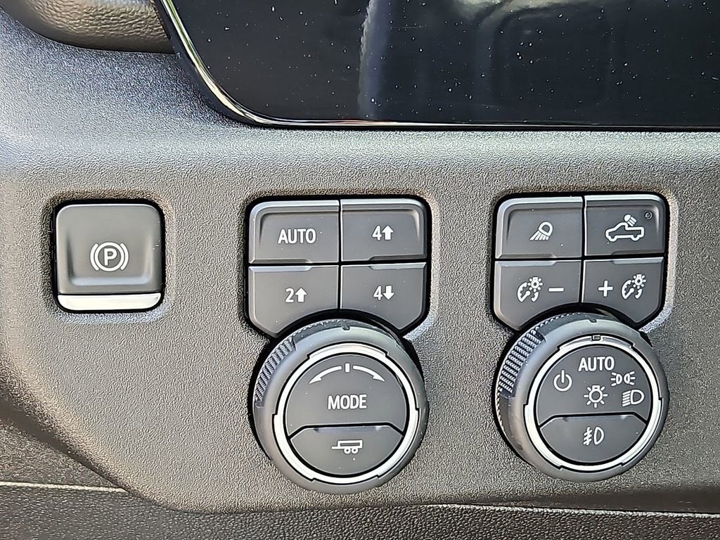 2025 Chevrolet Silverado 3500 HD LTZ DRW