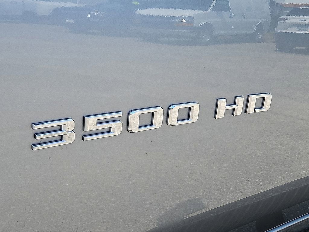 2025 Chevrolet Silverado 3500 HD LTZ DRW