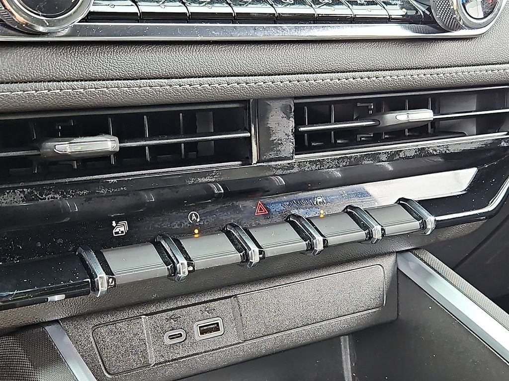 2023 Chevrolet Colorado 4WD LT