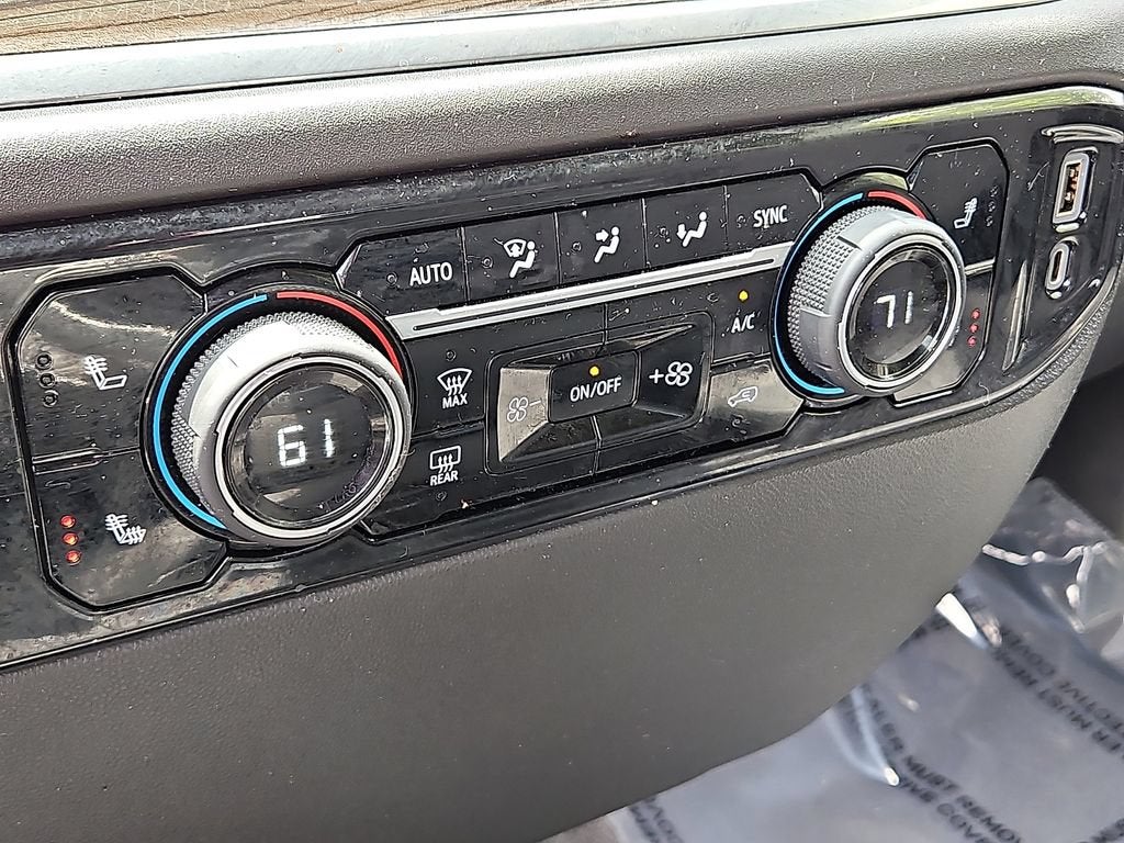 2022 Chevrolet Silverado 1500 LT (2FL)
