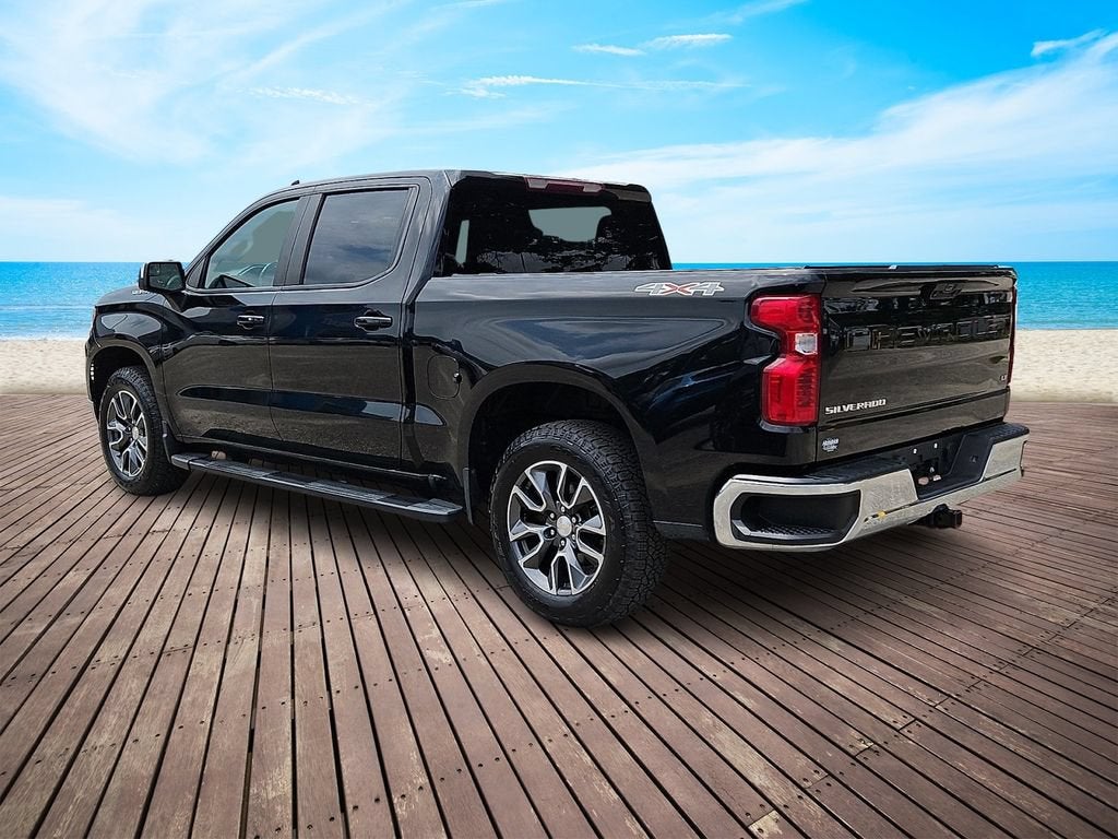 2022 Chevrolet Silverado 1500 LT (2FL)