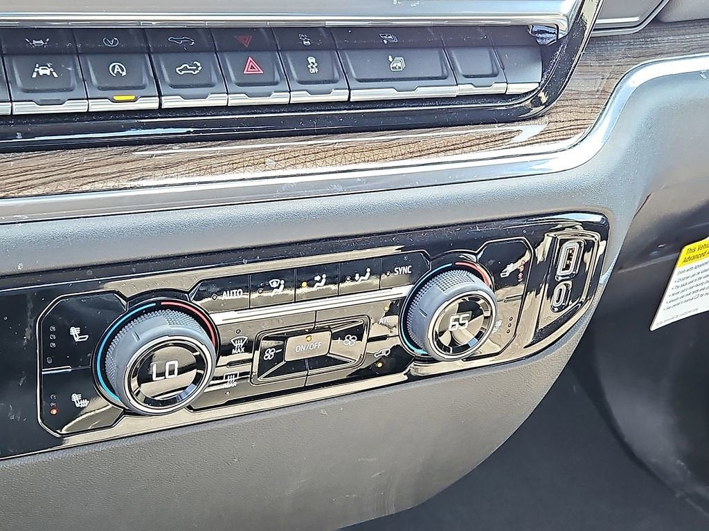 2023 Chevrolet Silverado 1500 LT - Photo 14