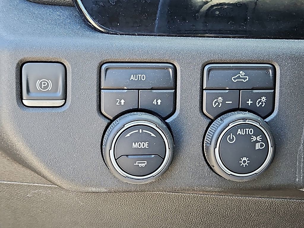 2023 Chevrolet Silverado 1500 LT - Photo 21