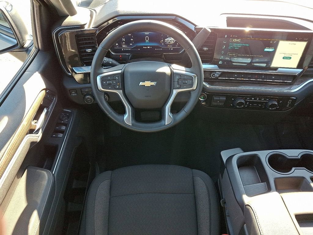 2025 Chevrolet Silverado 1500 LT (2FL)