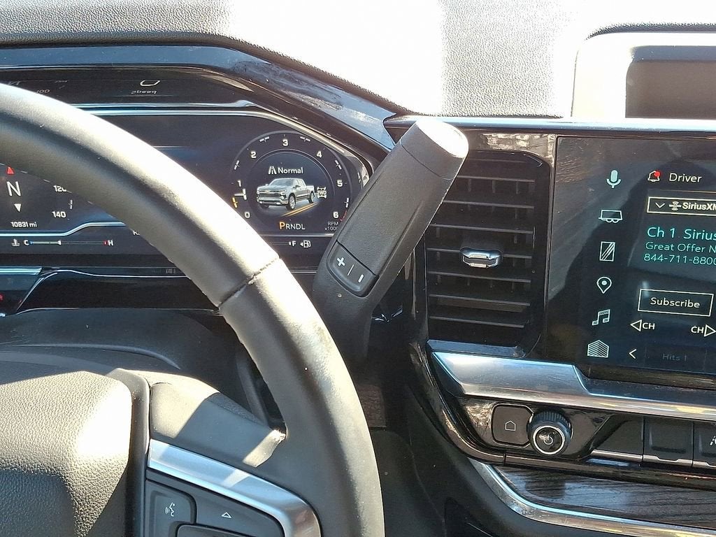 2025 Chevrolet Silverado 1500 LT (2FL)