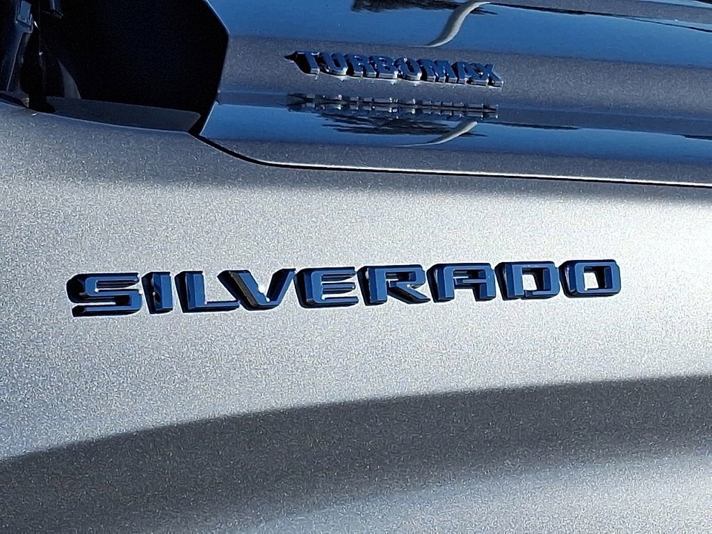 2025 Chevrolet Silverado 1500 LT (2FL)