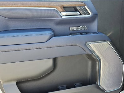 2022 Chevrolet Silverado 1500 High Country