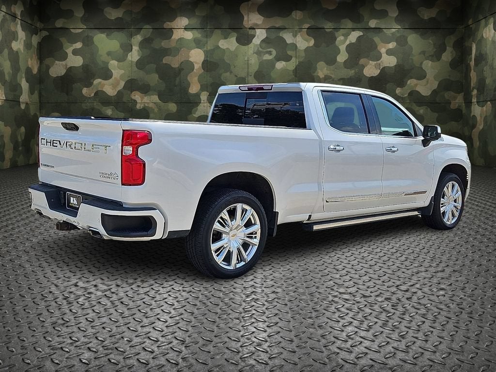 2022 Chevrolet Silverado 1500 High Country