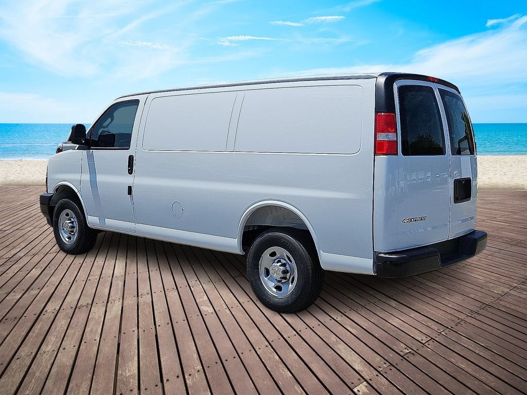 2026 Chevrolet Express Cargo WT