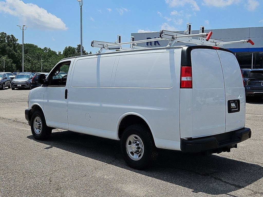2022 Chevrolet Express Cargo 2500 WT