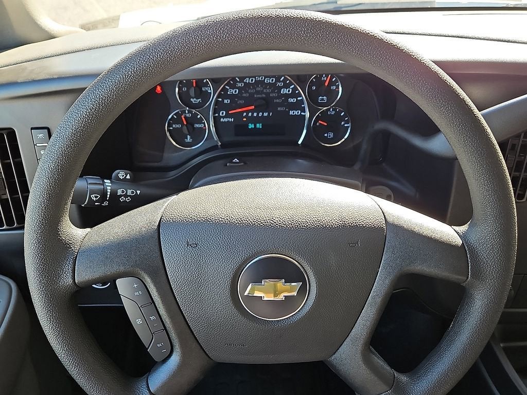 2025 Chevrolet Express Cargo 2500 WT